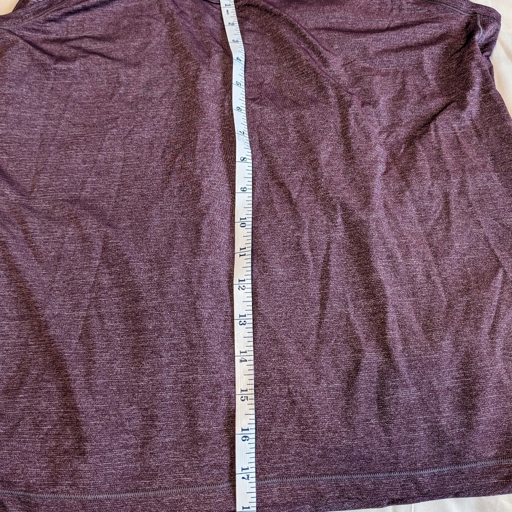 EUC Lululemon Tank - Picture 13 of 14